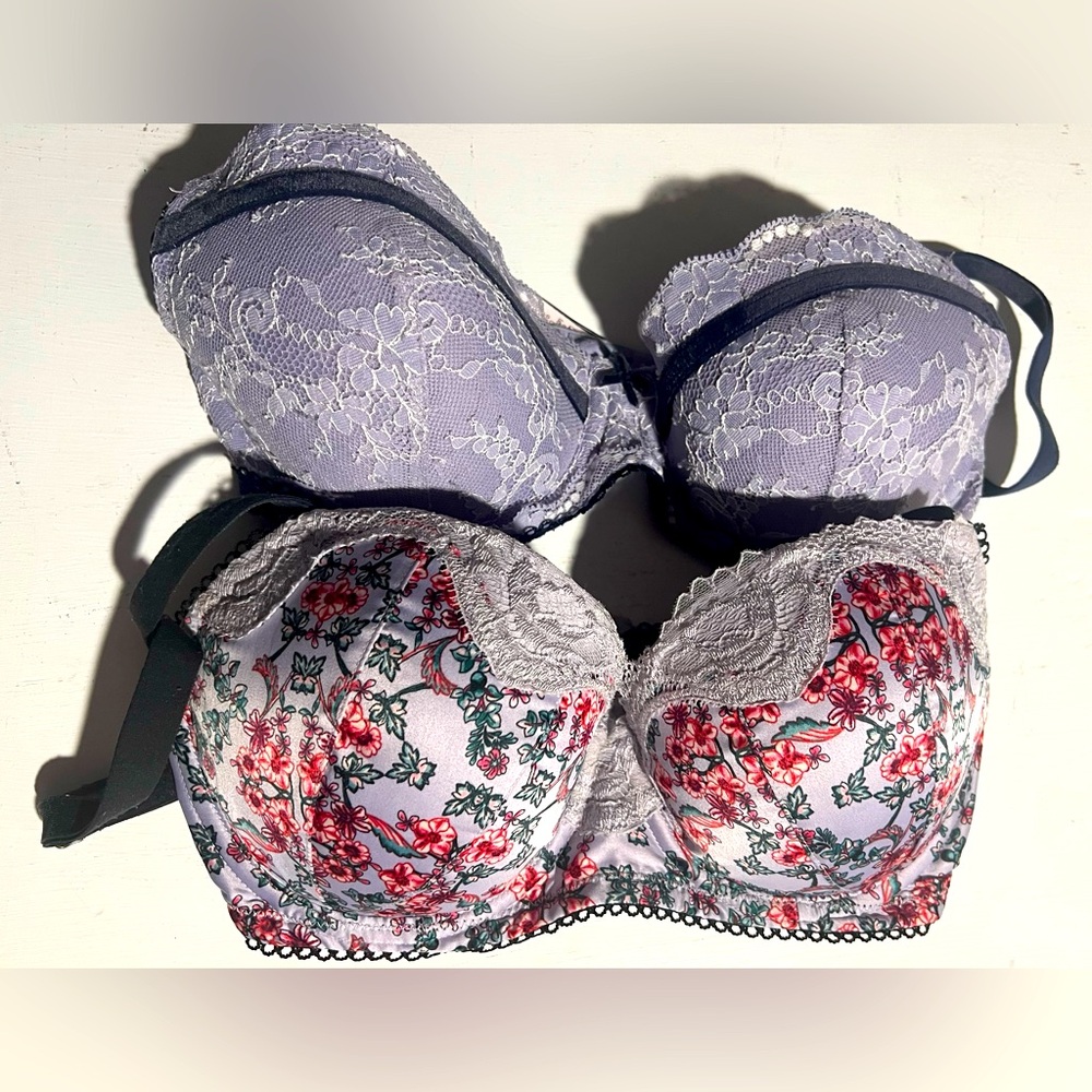 2 Victoria’s Secret Dream Angels Lined Demi Underwire Bras 32DD lavender purple